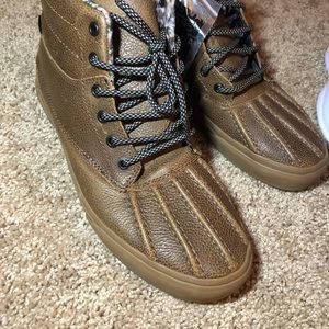 vans ugg style boots